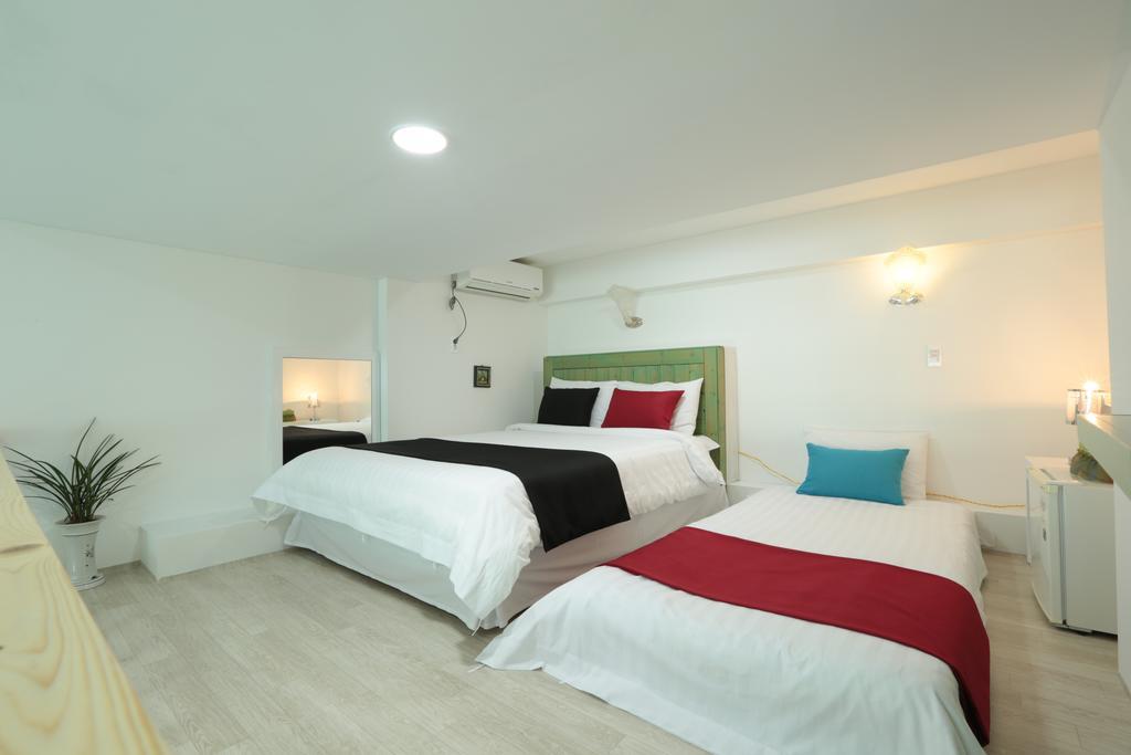Gangneung Sea View Pension Exterior photo